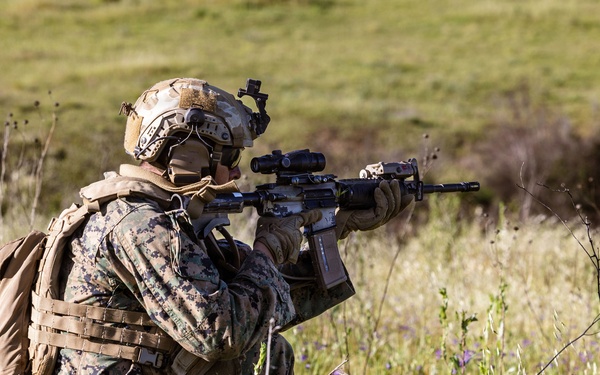 1st Intel Bn conducts field exercise