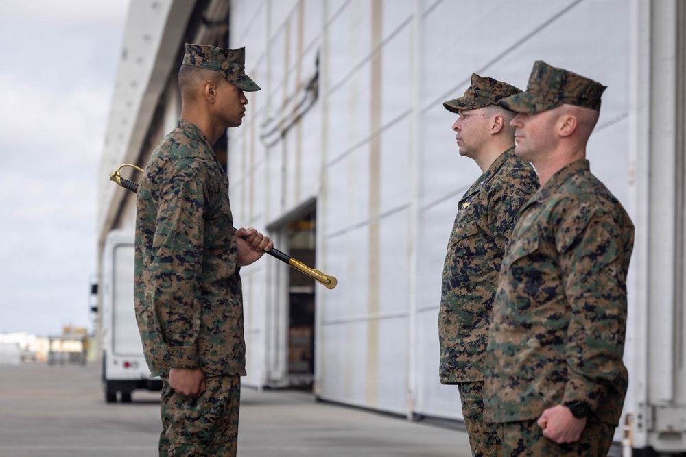 VMM-365(REIN) Relief and Appointment Ceremony