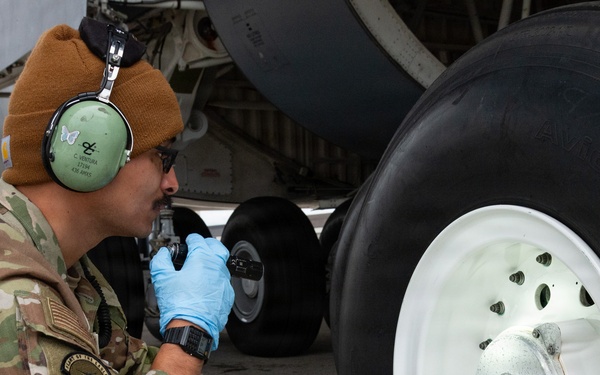 Radiant Falcon: 436th OMRS helps out with video production