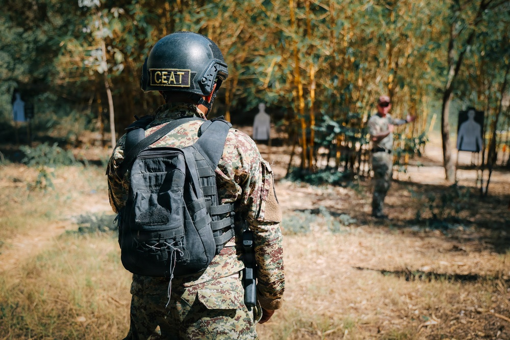 U.S. Army Green Berets Train With Salvadoran Special Operations Forces