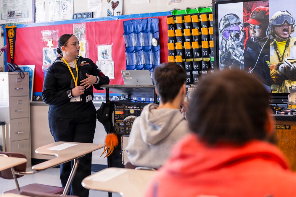 Recruiter visits Highlands High School