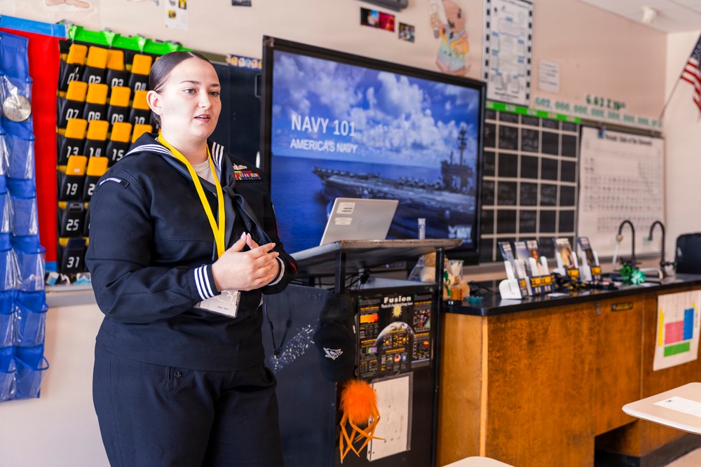 Recruiter visits Highlands High School