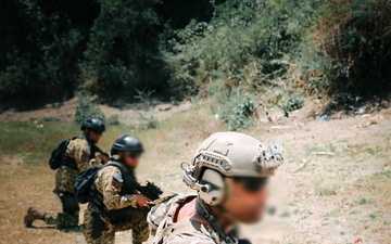 U.S. Army Green Berets Train With Salvadoran Special Operations Forces