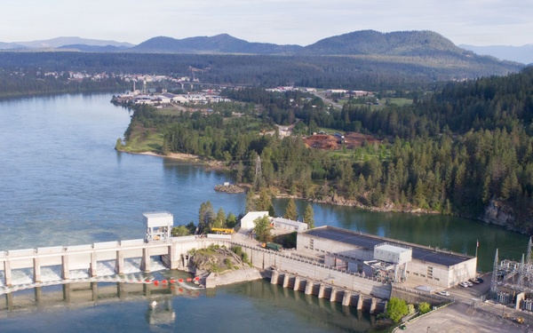 U.S. Army Corps of Engineers awards spillway gate replacement contract; announces refill date at Albeni Falls Dam