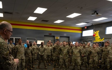 Eleventh Air Force command chief observes a C-17 Globemaster III maintenance rodeo