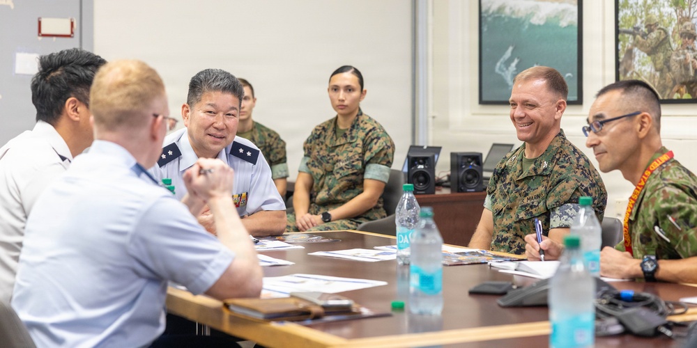 MARFORPAC hosts Japan Joint Staff Public Affairs at Camp H.M. Smith