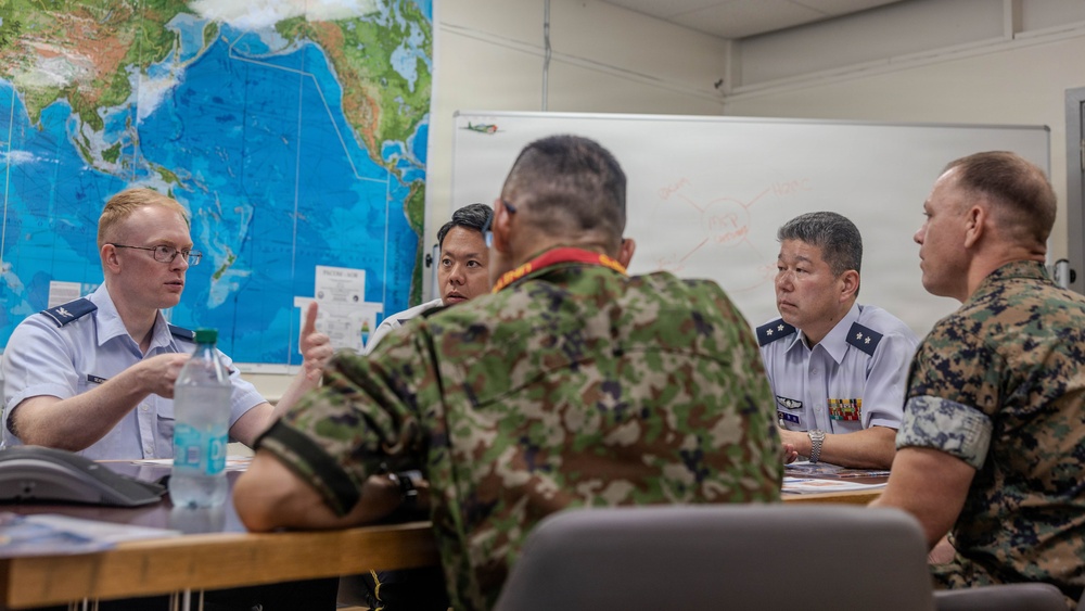 MARFORPAC hosts Japan Joint Staff Public Affairs at Camp H.M. Smith