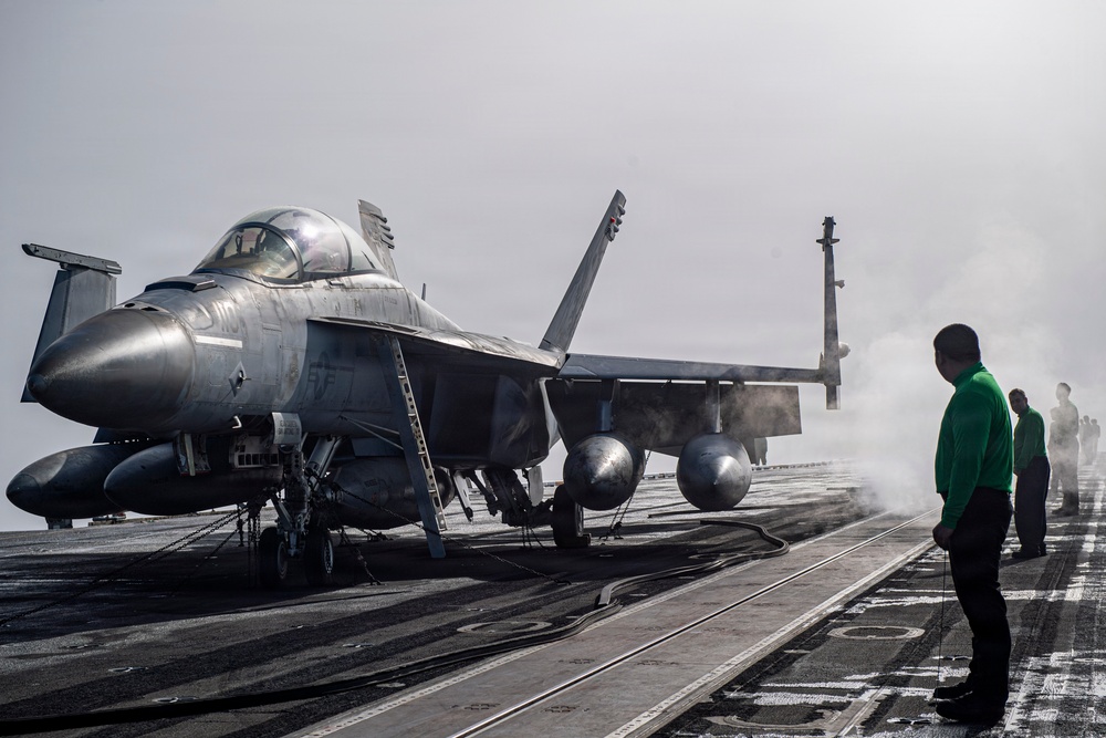 Nimitz Catapult Test Launch