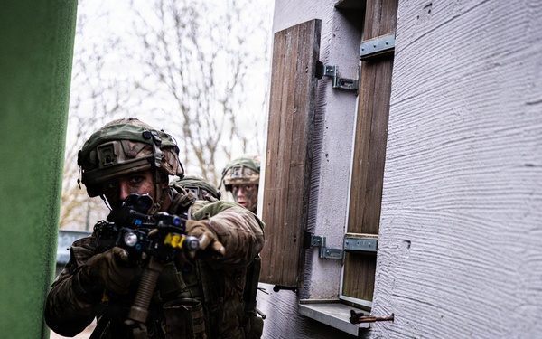 RMAS Cadets Train In Hohenfels