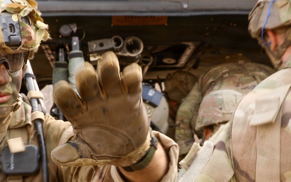 Hanuman Guardian | US Army Soldiers execute air assault operations in Thailand