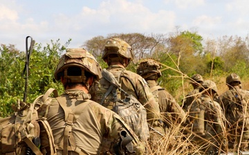 Hanuman Guardian | US Army Soldiers execute air assault operations in Thailand