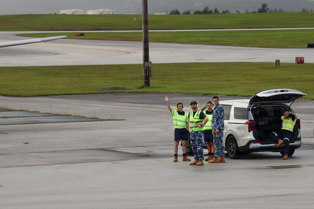 RAAF Crew Waives on USN Crew During Sea Dragon 2026