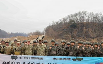 CFC Commander Observes Wet Gap Crossing During Freedom Shield 26