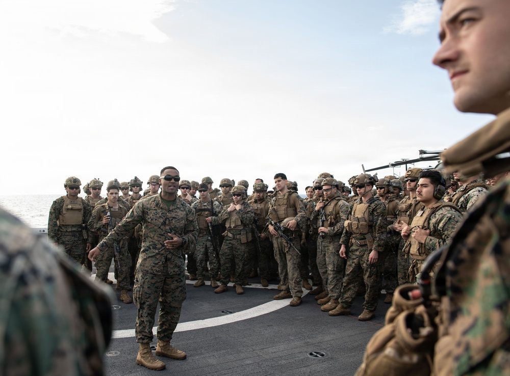 The 31st Marine Expeditionary Unit Conducts Live Fire onboard USS New Orleans (LPD 18)