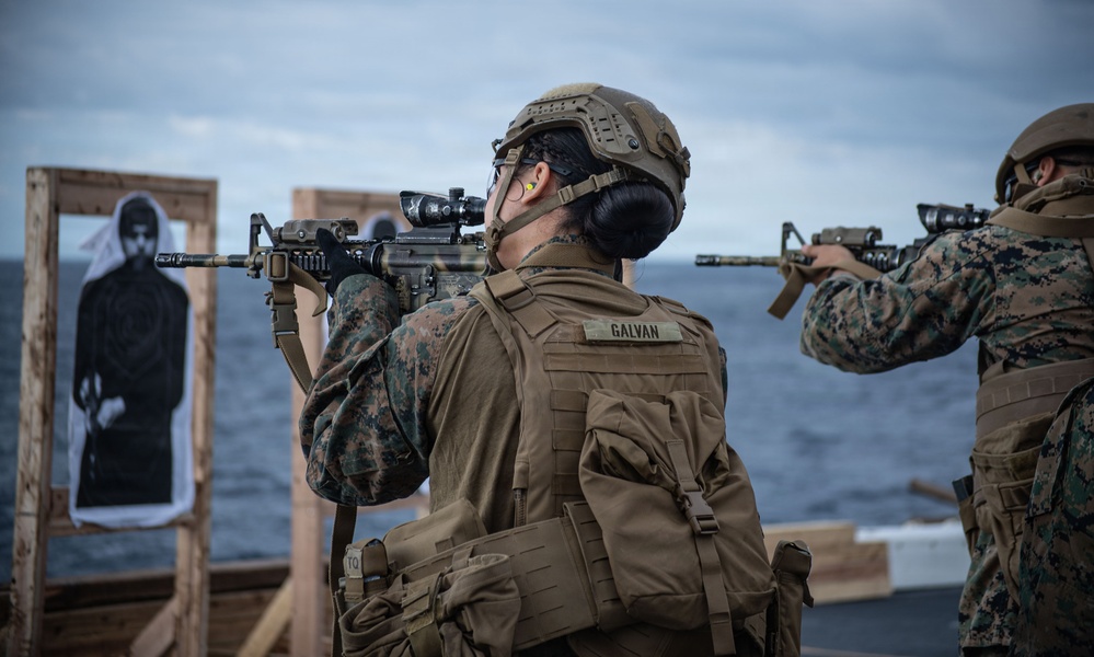 The 31st Marine Expeditionary Unit Conducts Live Fire onboard USS New Orleans (LPD 18)