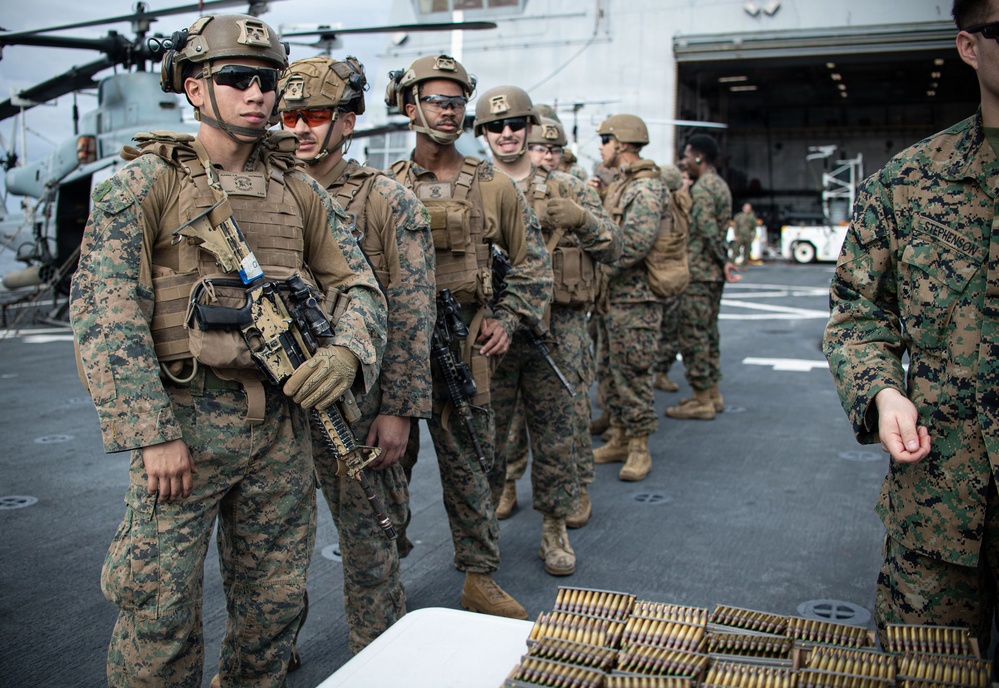 The 31st Marine Expeditionary Unit Conducts Live Fire onboard USS New Orleans (LPD 18)