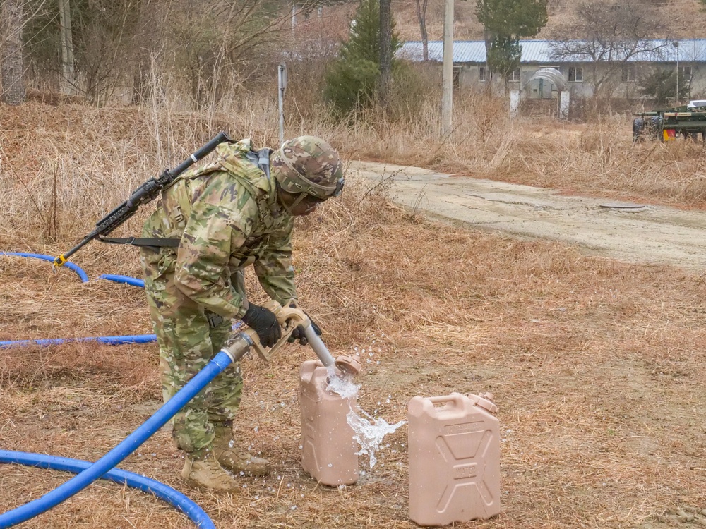 U.S. Army 2d Infantry Division/ROK-U.S. Combined Division and ROKA 1st Logistic Support Command conducts Joint Fuel and Water Purification training