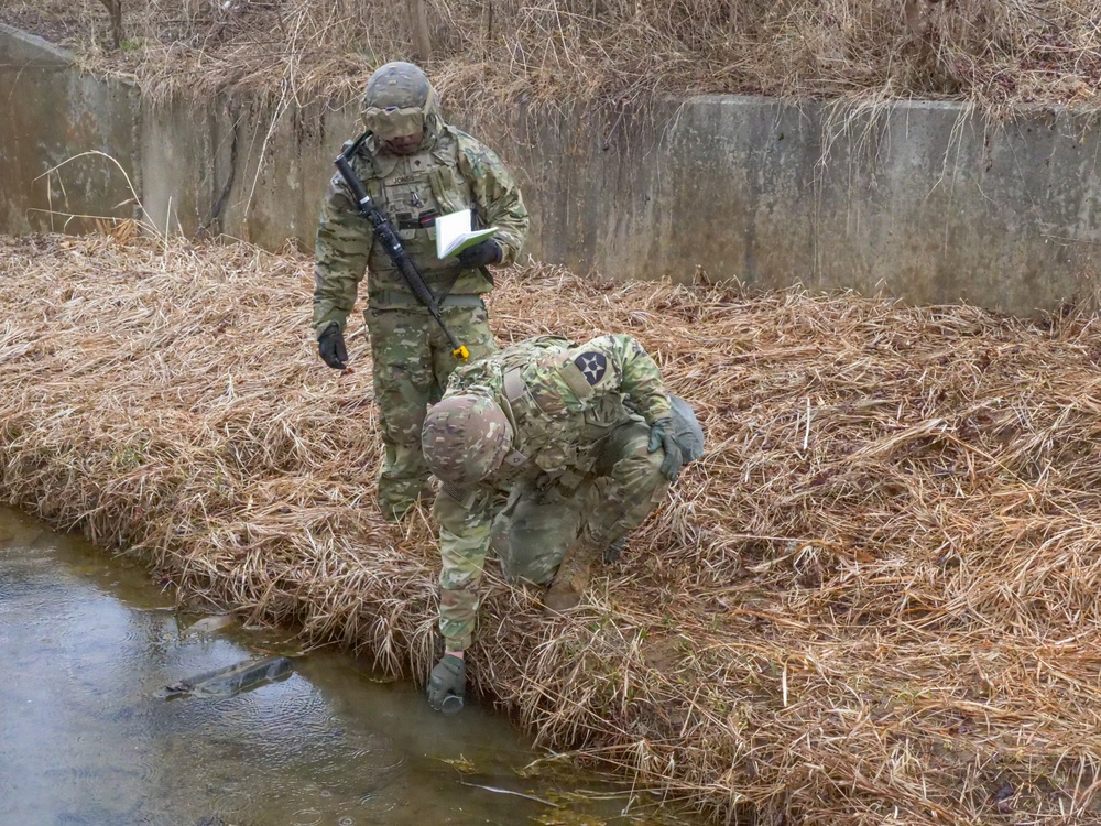 U.S. Army 2d Infantry Division/ROK-U.S. Combined Division and ROKA 1st Logistic Support Command conducts Joint Fuel and Water Purification training