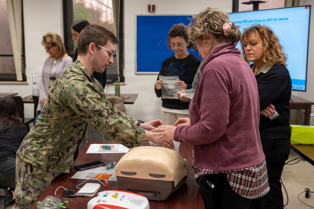 NAVFAC EURAFCENT Participates in CPR Training