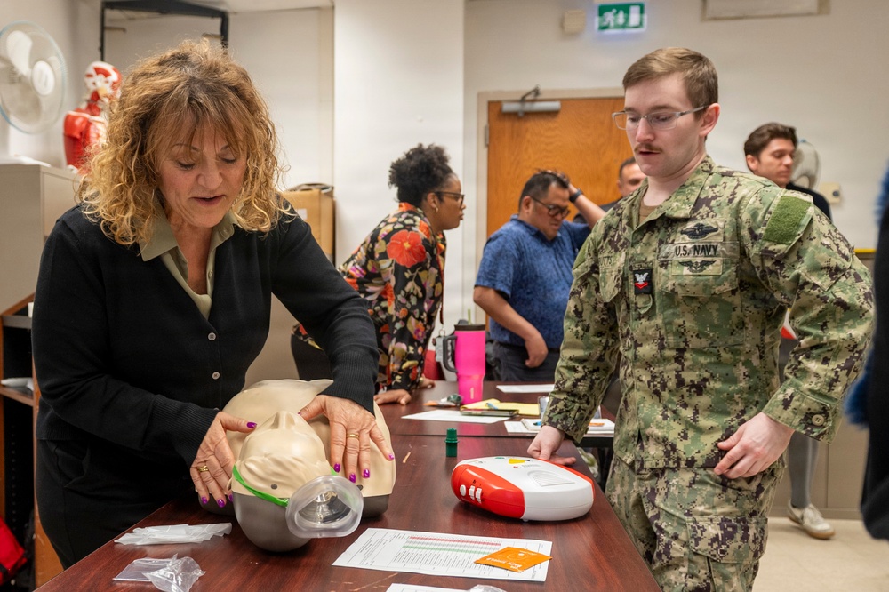 NAVFAC EURAFCENT Participates in CPR Training