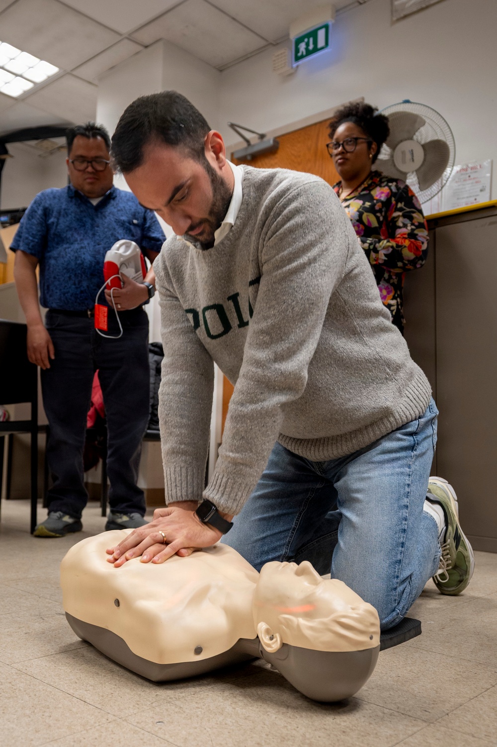 NAVFAC EURAFCENT Participates in CPR Training
