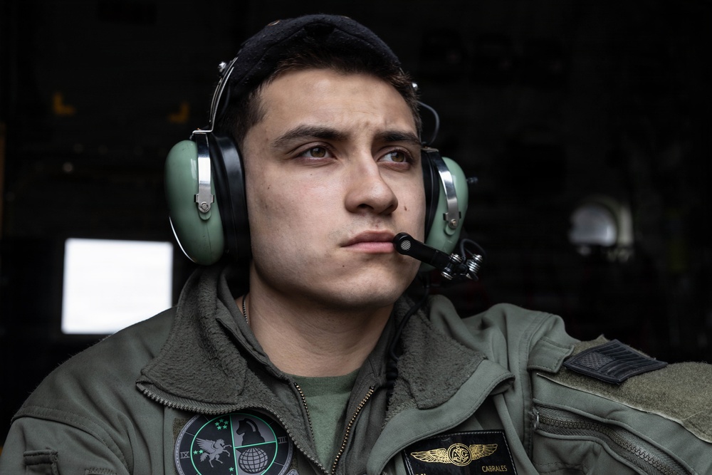 CORE26 | U.S. Marines refuel aircraft during Arctic exercise