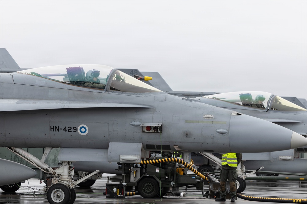 CORE26 | U.S. Marines and Finnish Airmen with the Lapland Air Wing Participate in a Media Day