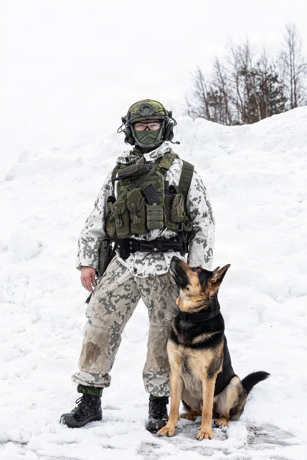 CORE26 | U.S. Marines and Finnish Airmen with the Lapland Air Wing Participate in a Media Day