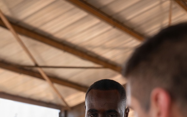 US, Kenya teams share lifesaving skills during Justified Accord 2026