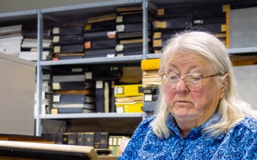 AMCOM historian retires after 39 years of chronicling military history