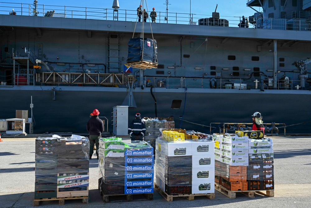 USS Mount Whitney stores replenishment on NAVSTA Rota