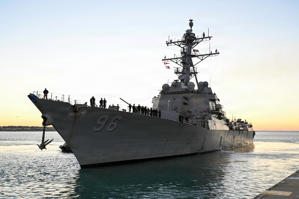 Ford CSG Ships in NAVSTA Rota