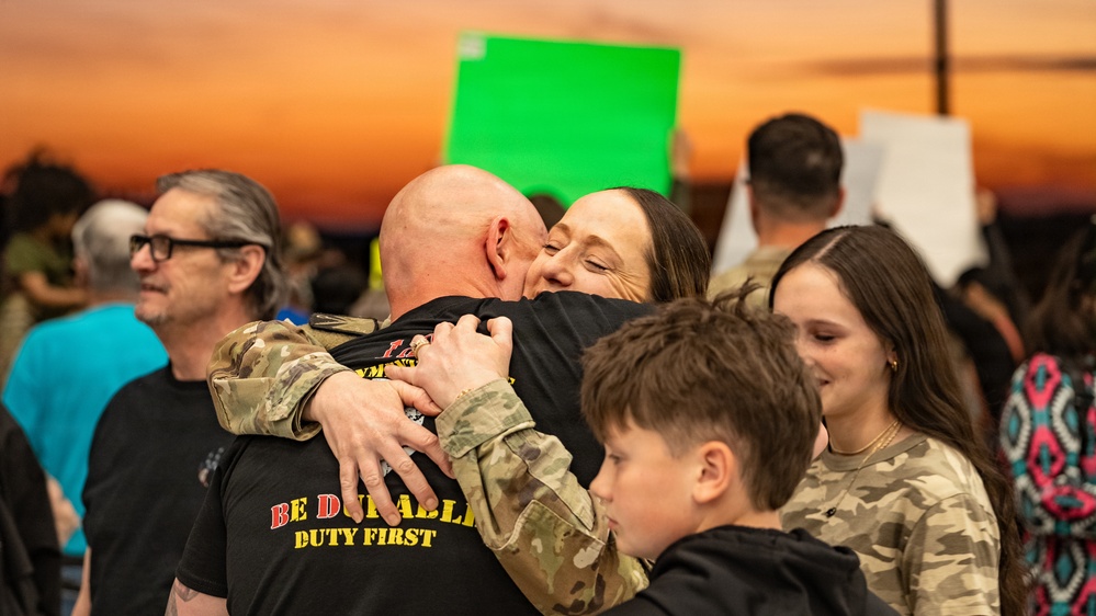 1ABCT Soldiers return home to Fort Riley