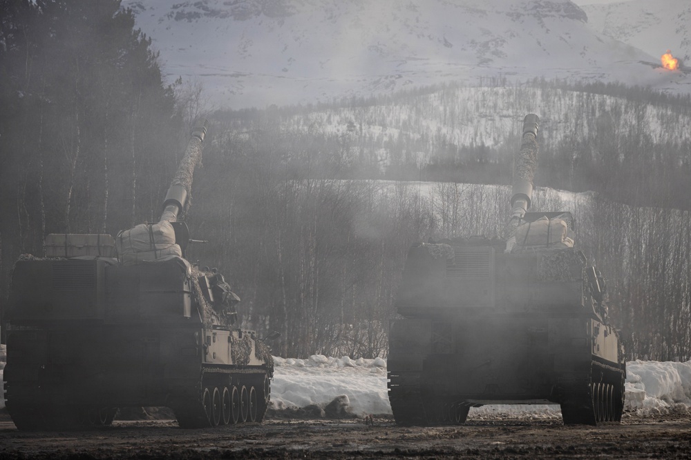 CORE26 | NATO Secretary General Visits NATO Allies and U.S. Marines During Arctic Exercise