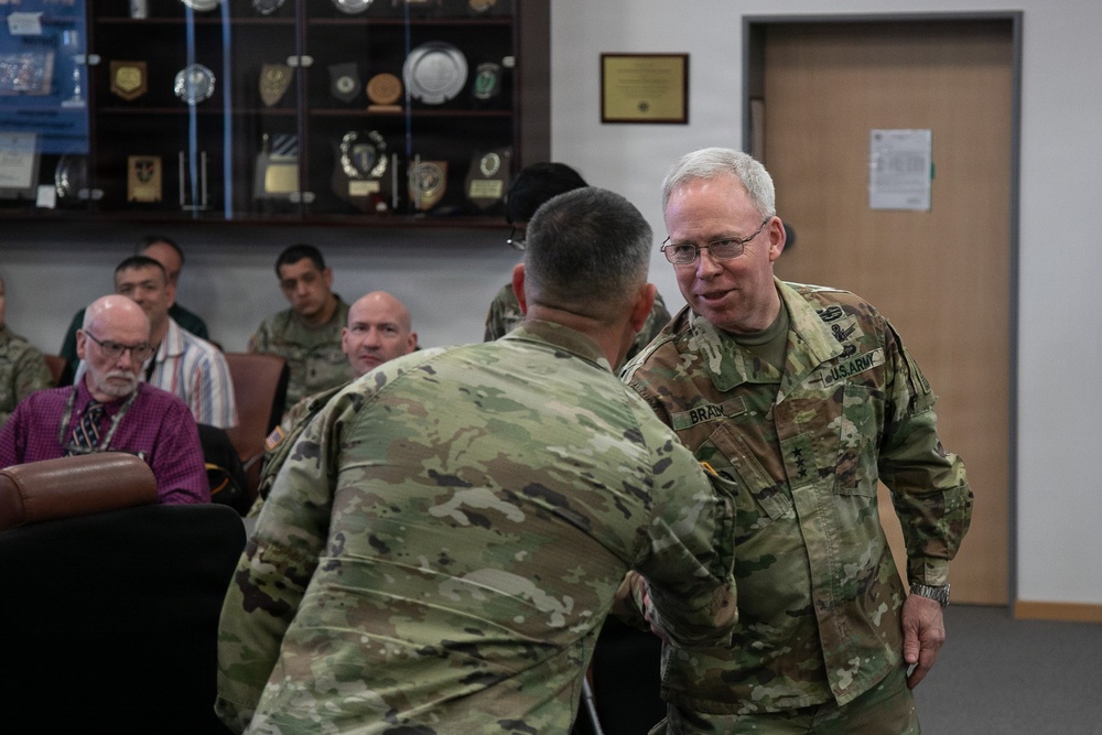 Inspector General Visits 7ATC