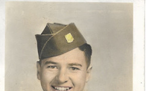 Volunteer-driven tribute honors World War II Army Air Corps veteran on 100th birthday