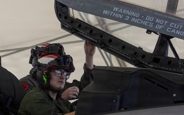 VMFAT-502 hosts UK Royal Air Force, Royal Navy