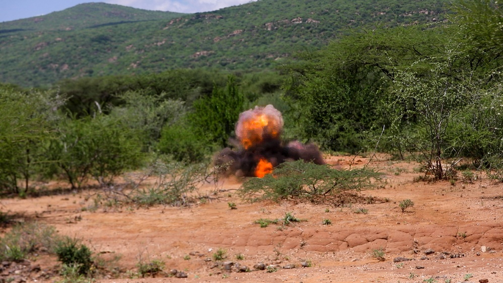 Multinational EOD teams train on demolition effects during Justified Accord 2026