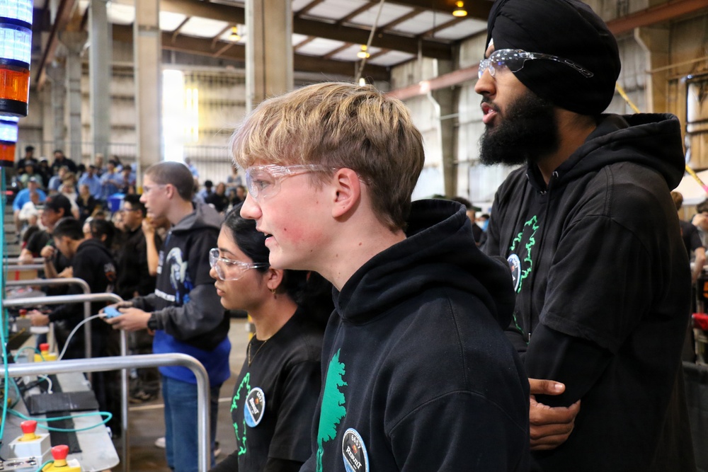 NAWCWD engineers teach FIRST teams to debug under pressure