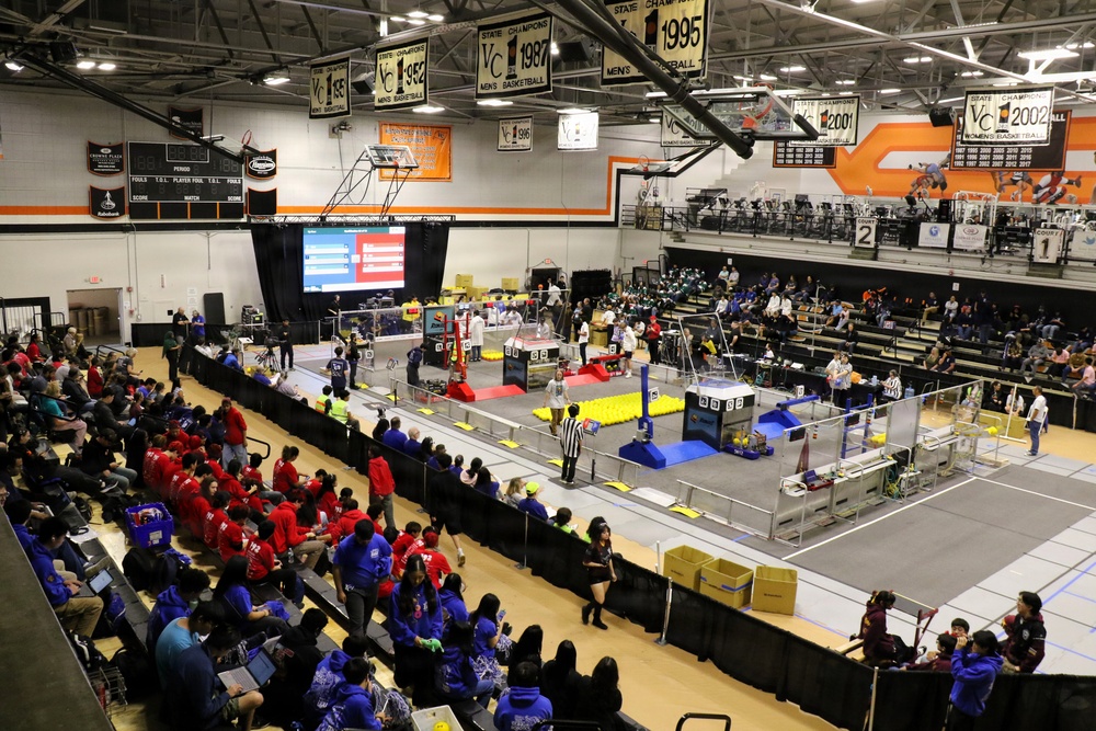 NAWCWD engineers teach FIRST teams to debug under pressure