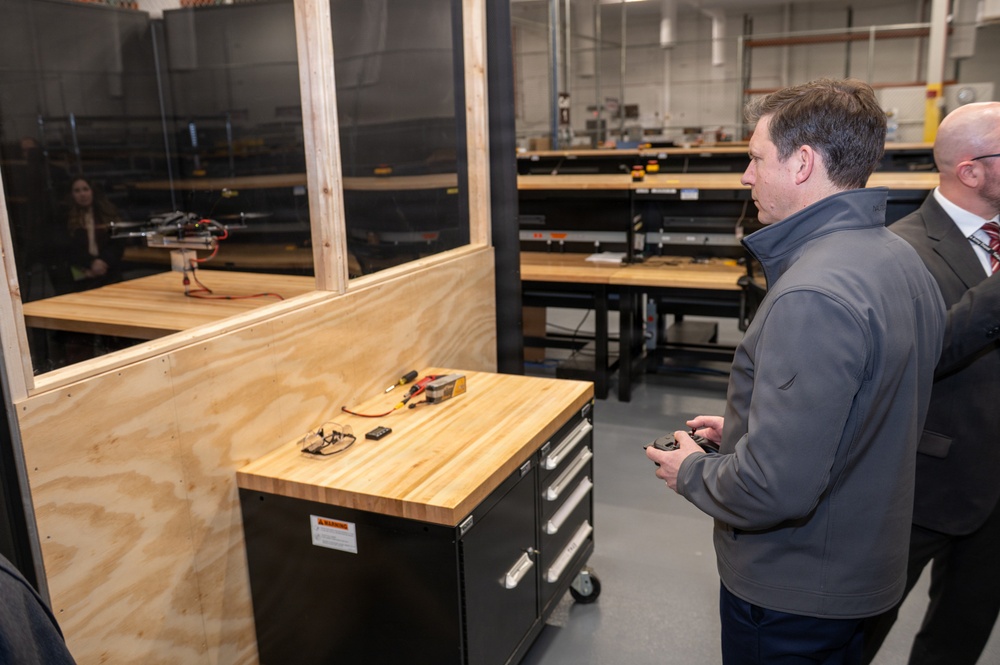 Army Under Secretary witnesses future of warfighter readiness at Tobyhanna Army Depot