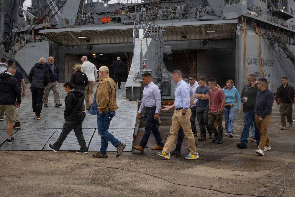 Brig. Gen. Joseph Katz Visits MV Cape Kennedy (T-AKR 5083)