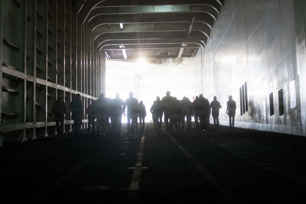 Brig. Gen. Joseph Katz Visits MV Cape Kennedy (T-AKR 5083)