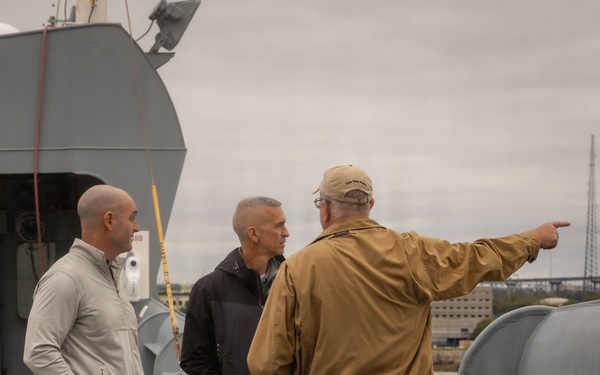 Brig. Gen. Joseph Katz Visits MV Cape Kennedy (T-AKR 5083)