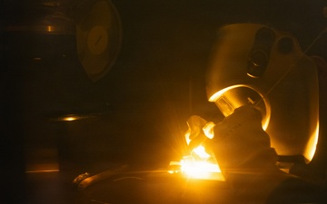Aircraft Metals Specialist fabricates aircraft structural components