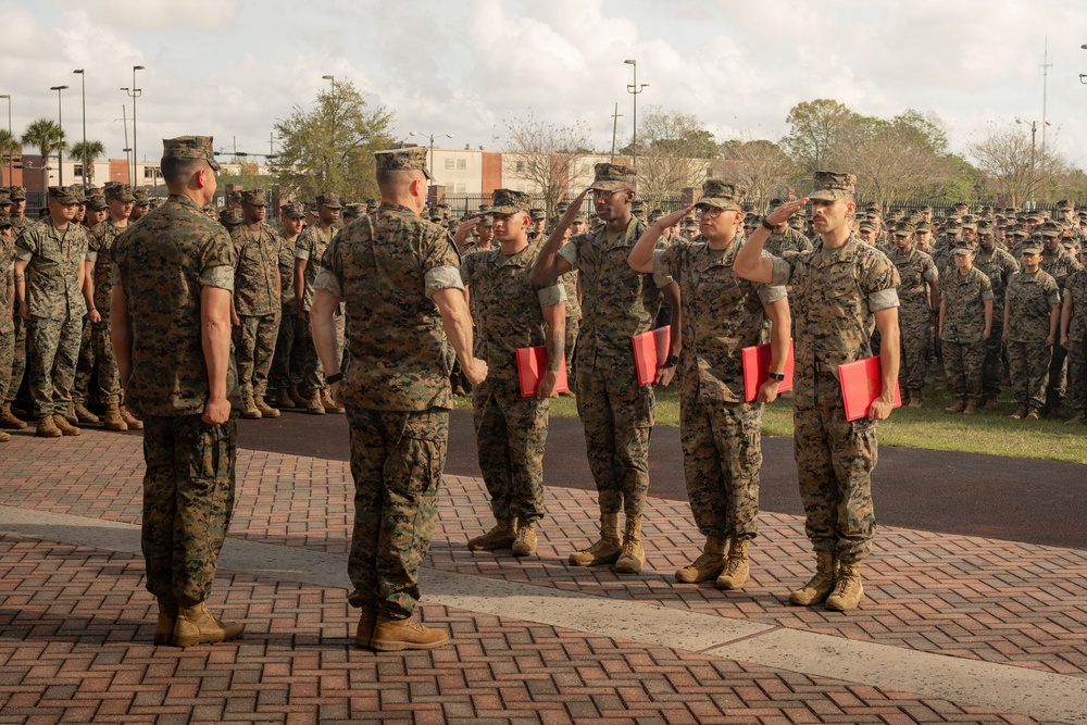Sgt. Maj. of the Marine Corps Carlos Ruiz Visits Marine Corps Support Facility New Orleans