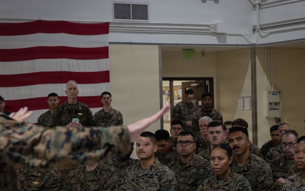 4th Medical Battalion Commander Speaks to the Unit