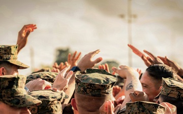 Sgt. Maj. of the Marine Corps Carlos Ruiz Visits Marine Corps Support Facility New Orleans