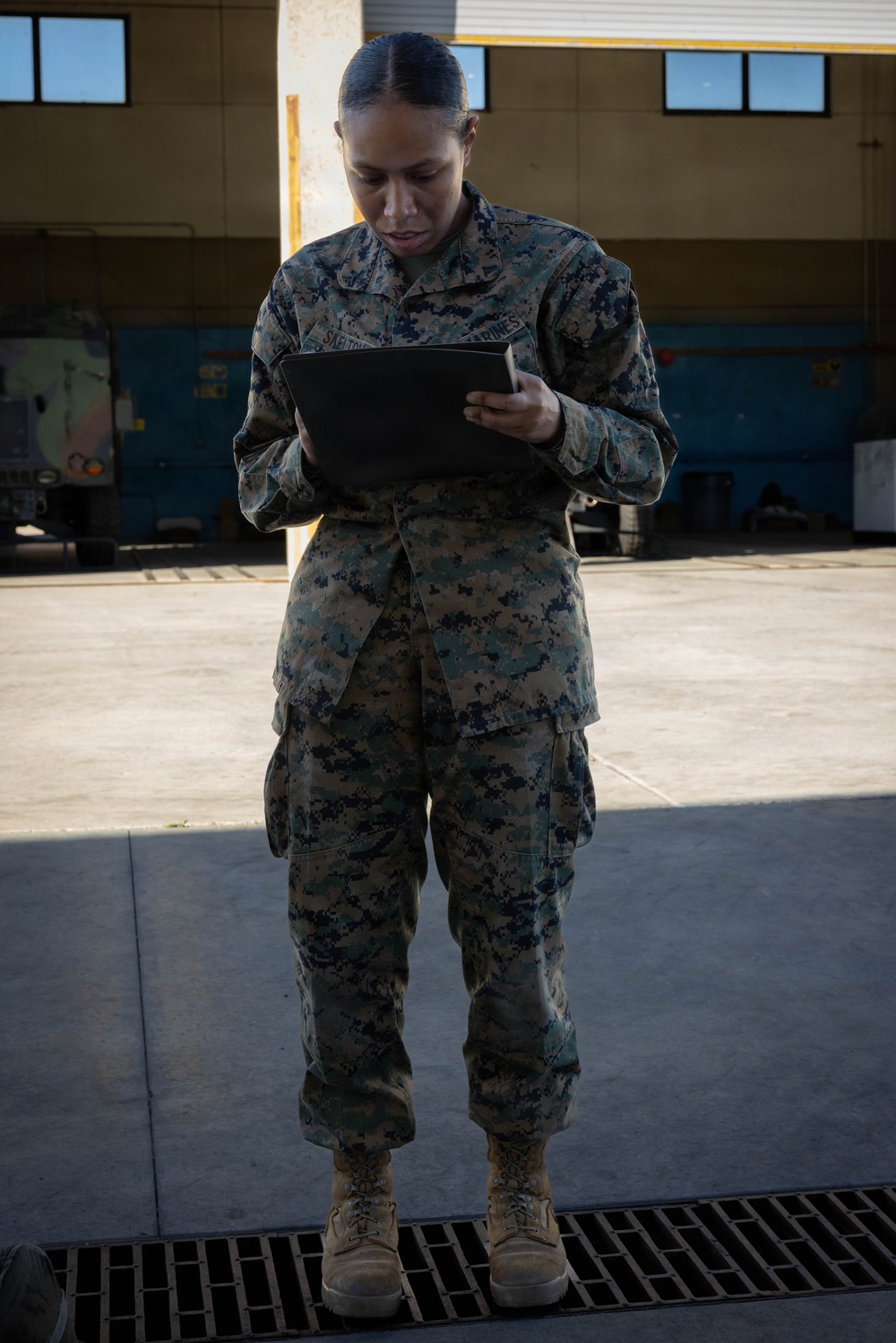 4th Medical Battalion Conducts Administrative Work and Gear Accountability