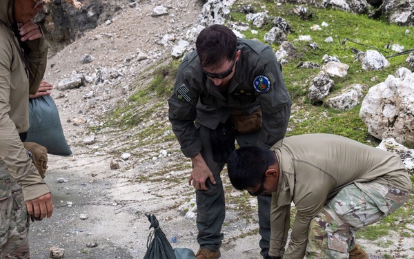 Marines and Airmen execute a joint EOD range